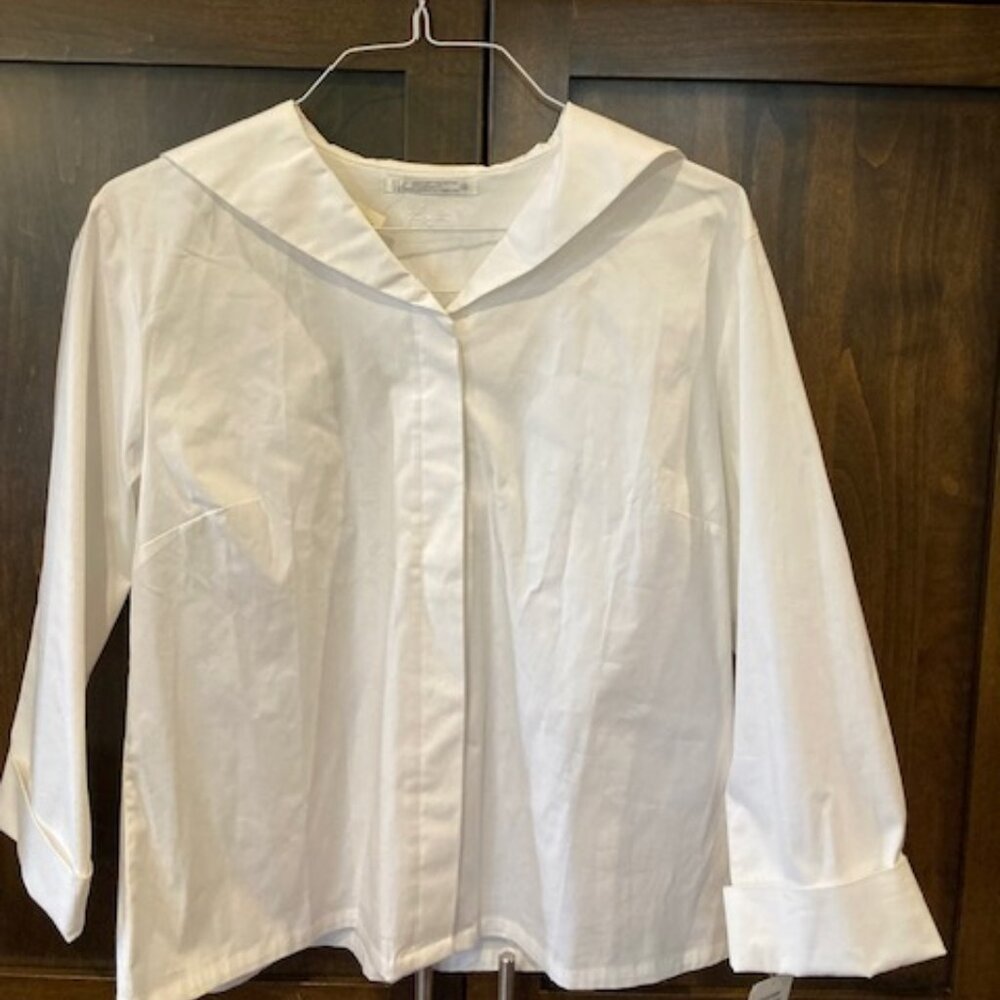 Norm Thompson White Sailor Collar Blouse